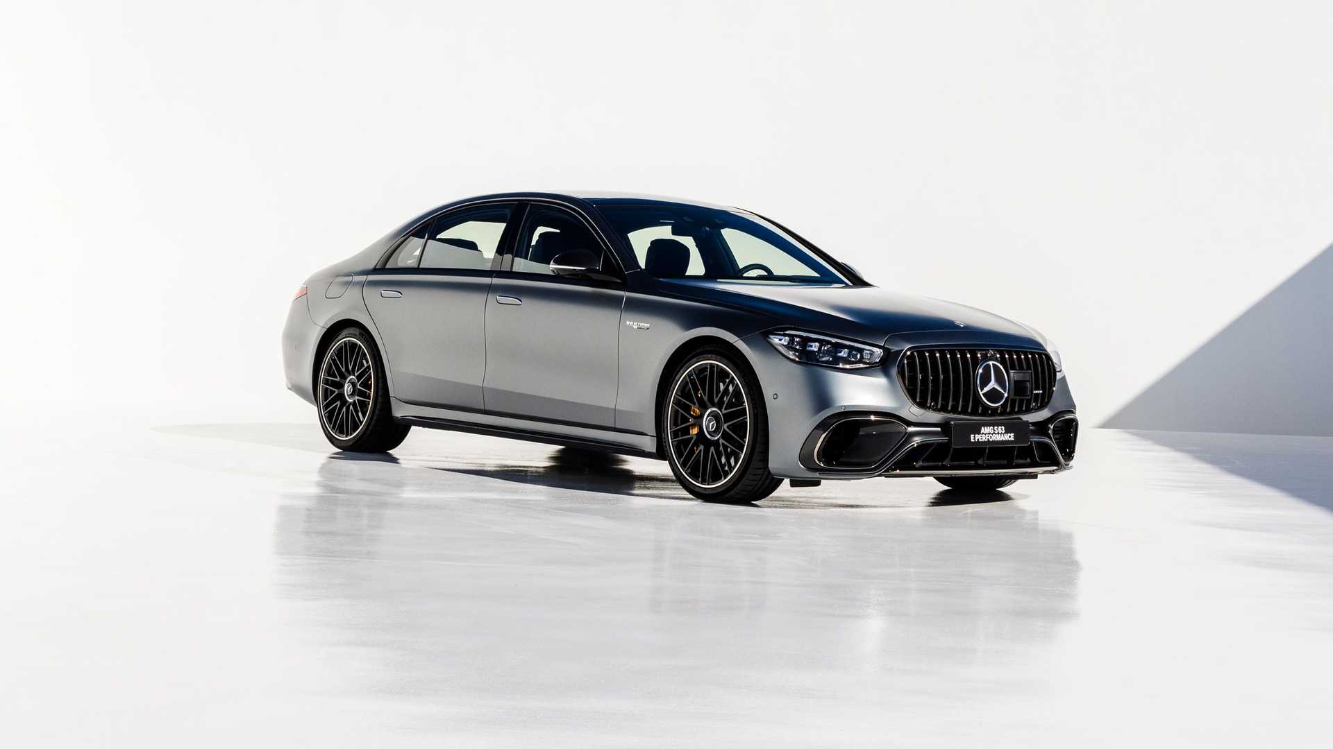 Mercedes unveils the most powerful S-Class ever